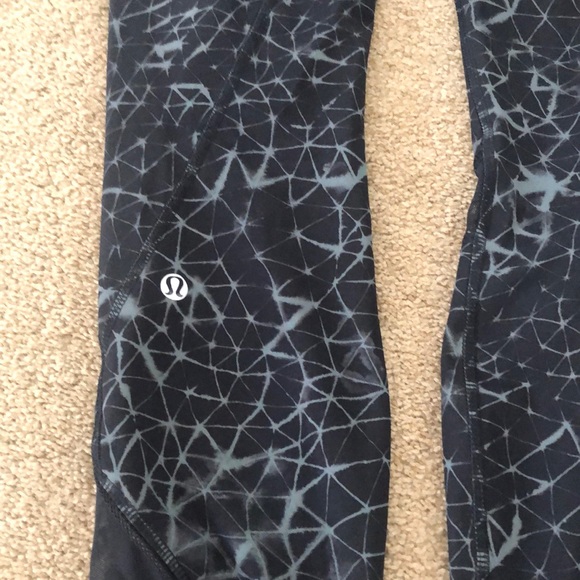 women’s Lululemon Geometric Pants with Zippers - Picture 5 of 7